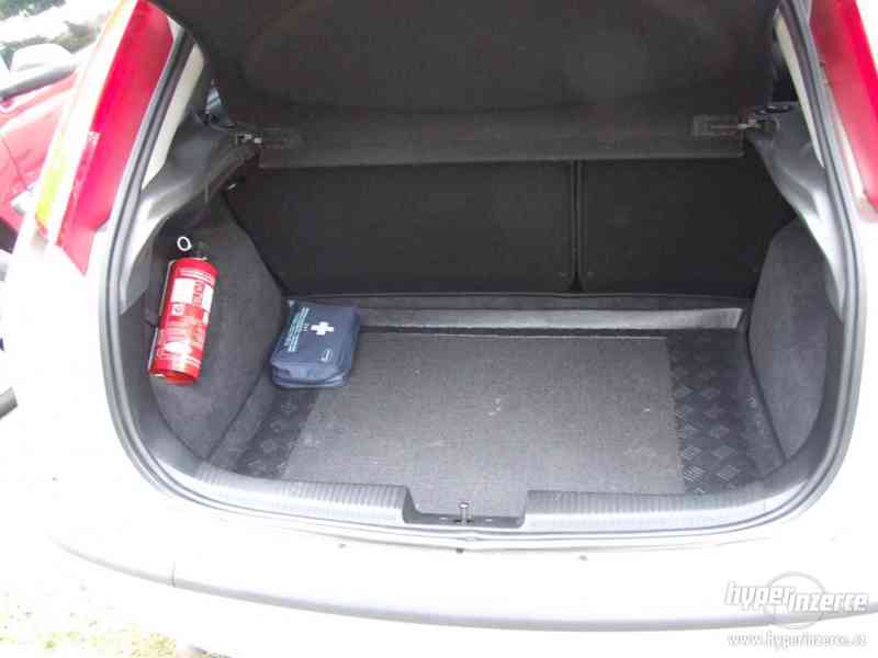 Prodám Ford Focus MK1 1,8 TDDi 2005 153000km - foto 7