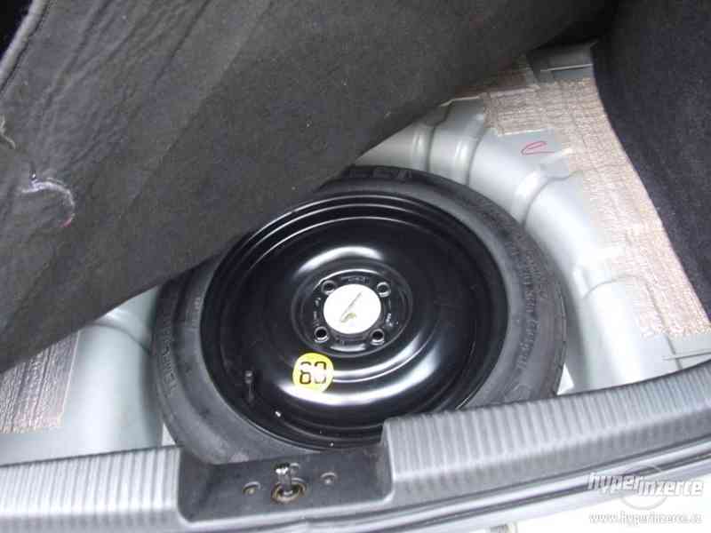 Prodám Ford Focus MK1 1,8 TDDi 2005 153000km - foto 8