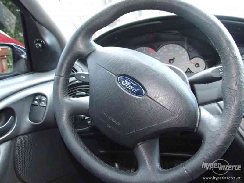 Prodám Ford Focus MK1 1,8 TDDi 2005 153000km - foto 10
