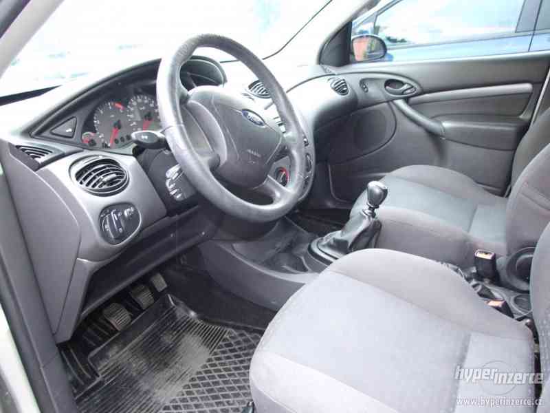 Prodám Ford Focus MK1 1,8 TDDi 2005 153000km - foto 12