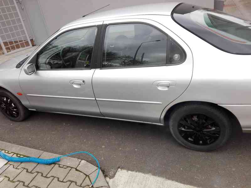 Ford Mondeo - foto 7