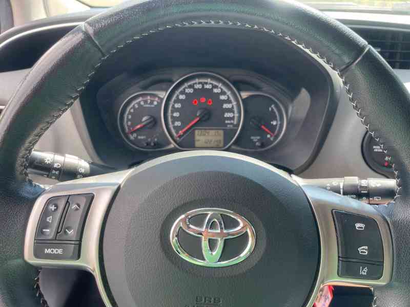 Toyota Yaris 1,33i Edition-S benzín 73kw - foto 5