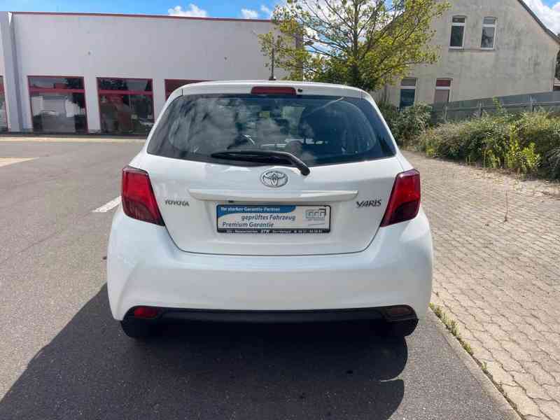 Toyota Yaris 1,33i Edition-S benzín 73kw - foto 3