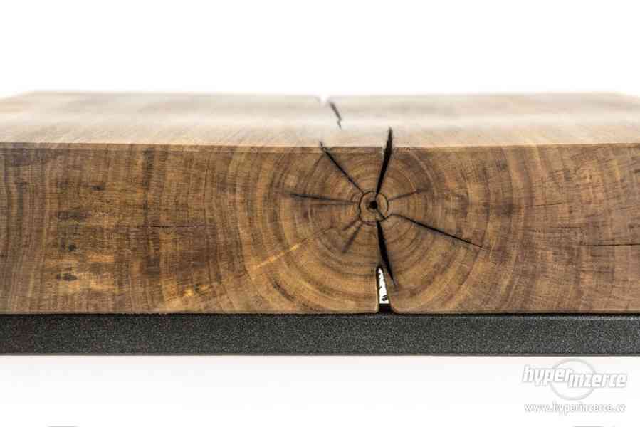 sestava nábytku z ořechového dřeva - foto 7
