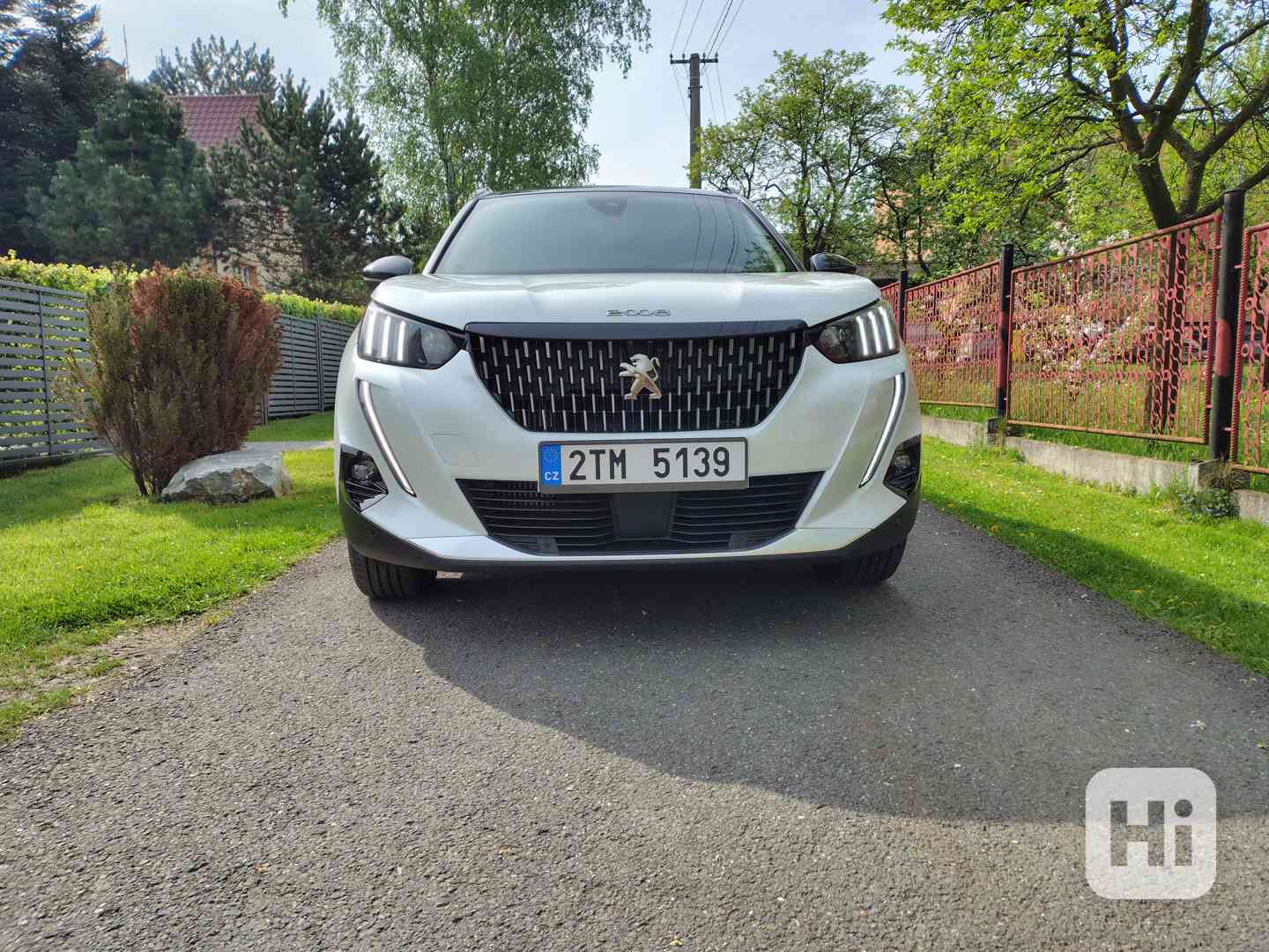 automobil - foto 1