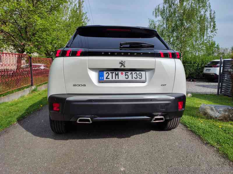 automobil - foto 4