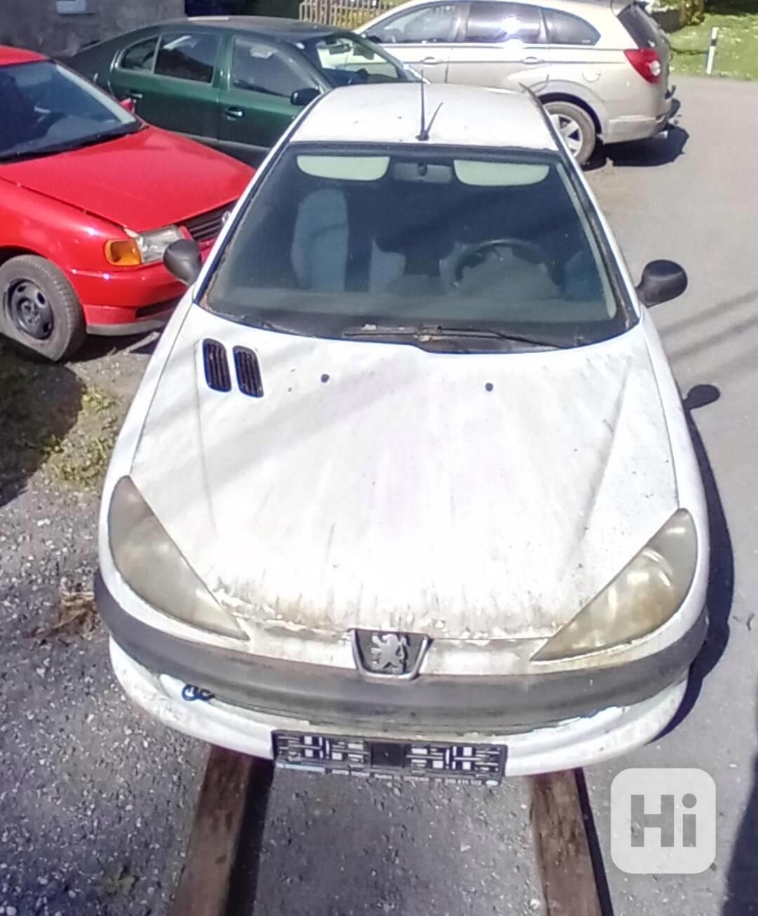 Prodám díly z Peugeot P206, 2002, 1.1  44,1kW,HFX - foto 1