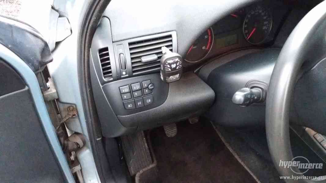 Fiat Stilo 1.9 JTD 59 KW - foto 11