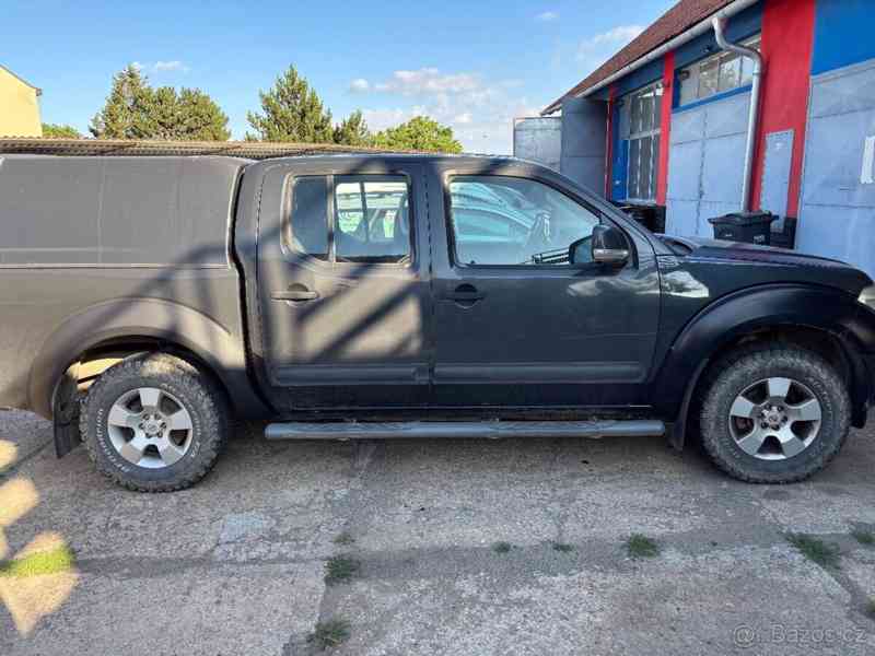 Nissan Navara - foto 1