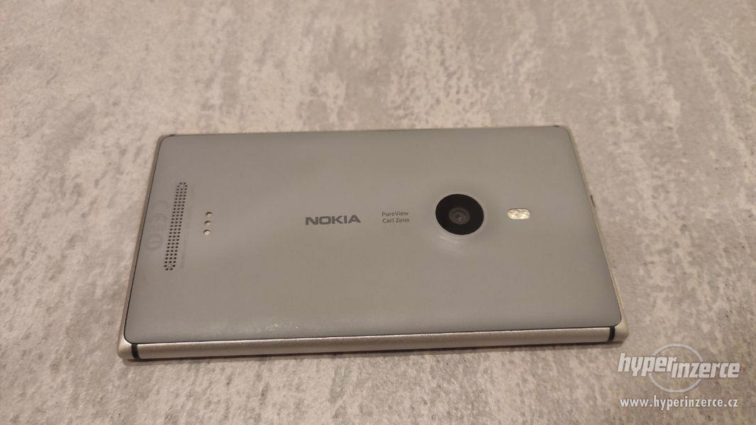 Mobilní telefon Nokia Lumia 925 Grey - foto 4