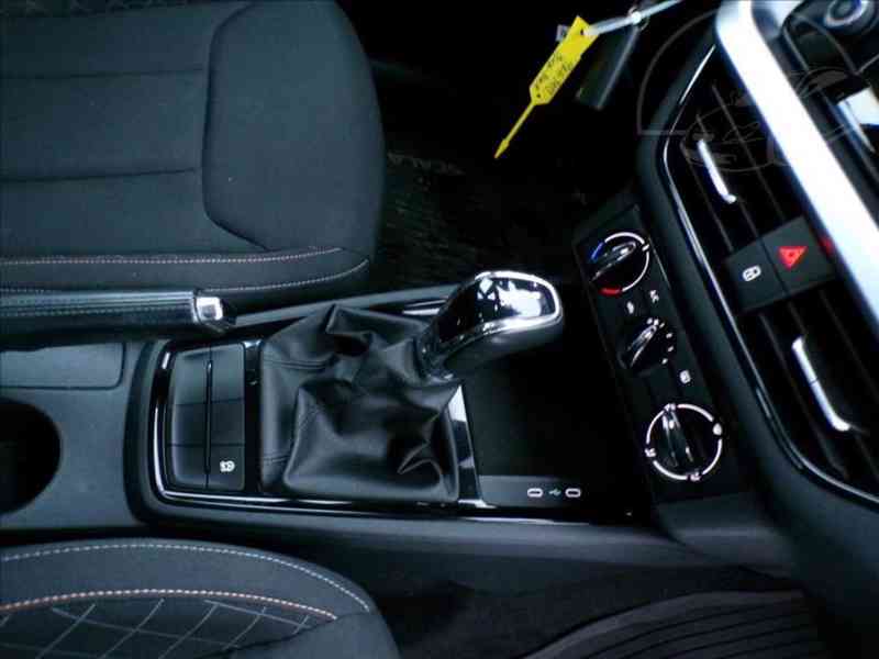 Škoda Scala 1,0 TSI DSG,1.MAJITEL v ČR,DPH - foto 10