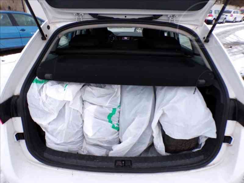 Škoda Scala 1,0 TSI DSG,1.MAJITEL v ČR,DPH - foto 9