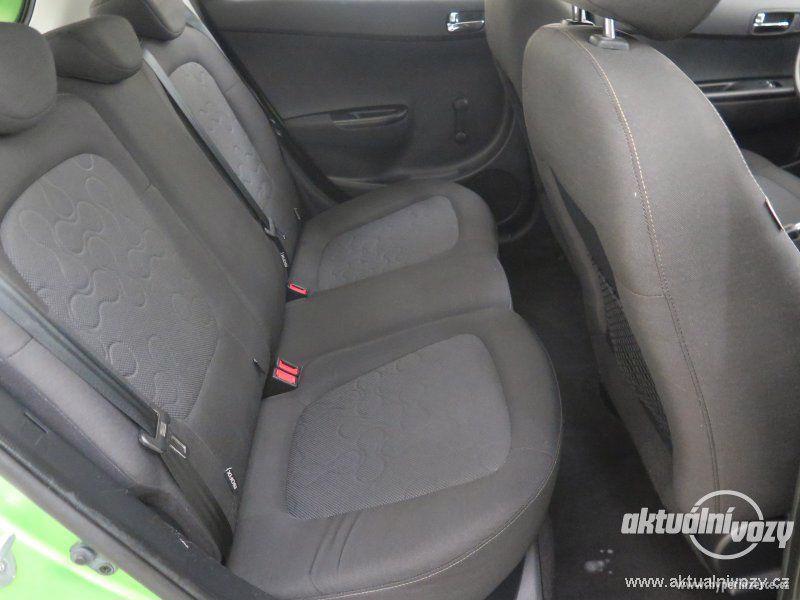 Hyundai i20 1.2, benzín, rok 2010 - foto 16