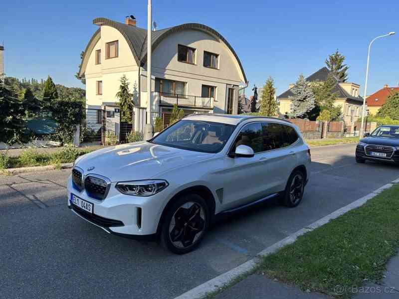 Prodam BMW Ix 3  - foto 1