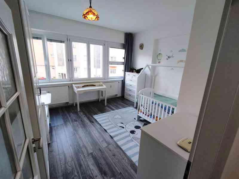 Světlý byt 3+kk, 92 m²– Praha 6 Střešovice - foto 7