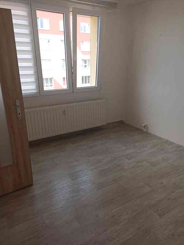 Pronajmu byt 3+1 Sokolov - foto 2