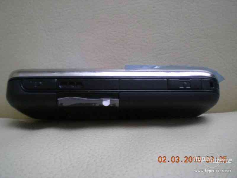 Nokia 6233 - historické telefony z r.2006 od 50Kč - foto 5