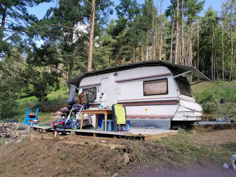 OBYTNÝ PŘÍVĚS na Orlíku - foto 1