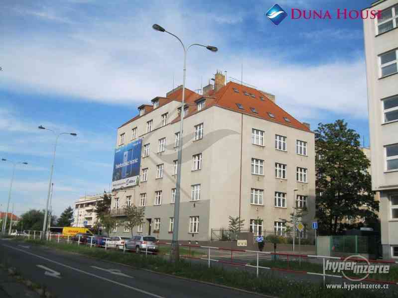 Byt 1+kk Pankrác, s nádherným výhledem - foto 1
