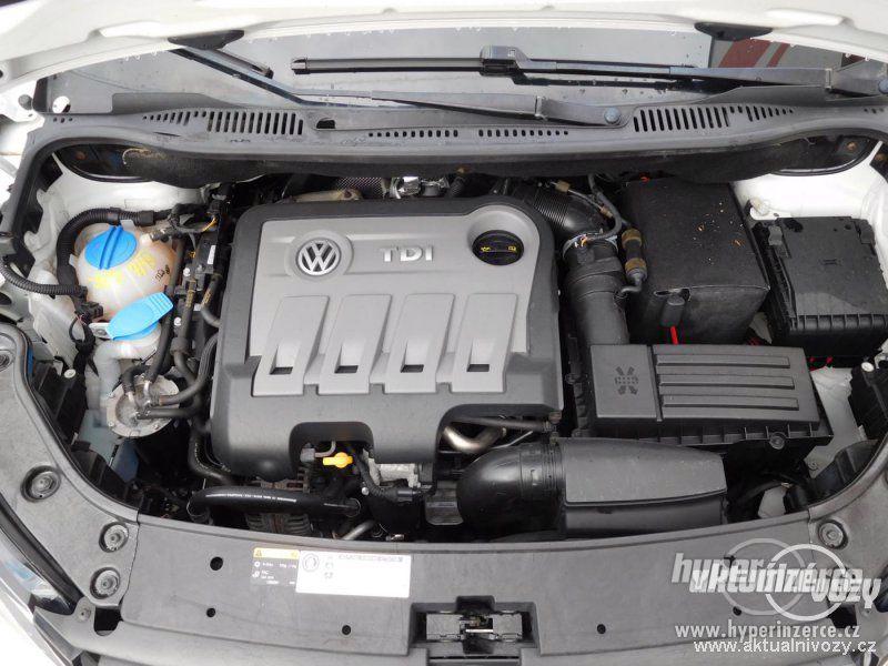Volkswagen Touran 2.0, nafta, automat, r.v. 2013 - foto 22