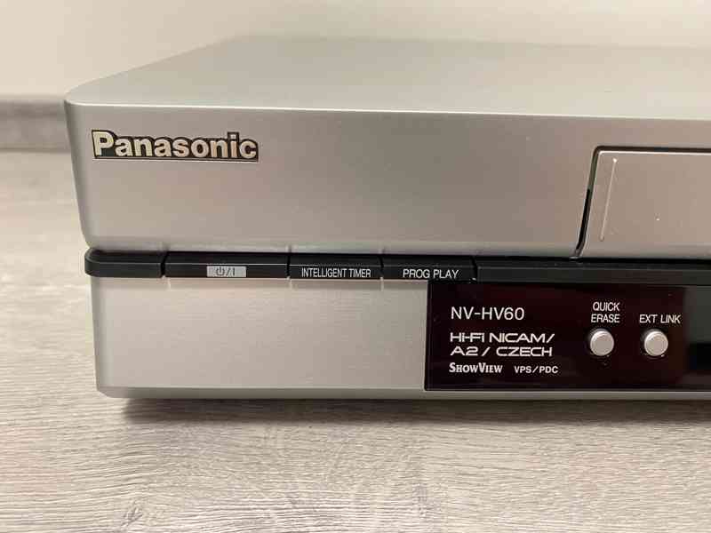 Videorekordér PANASONIC NV-HV60, přehrává i S-VHS - foto 3
