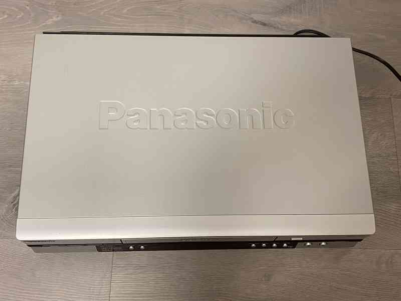Videorekordér PANASONIC NV-HV60, přehrává i S-VHS - foto 6