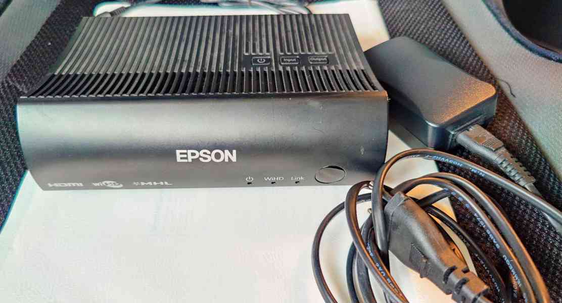 Projektor EPSON EH TW6600W - foto 3