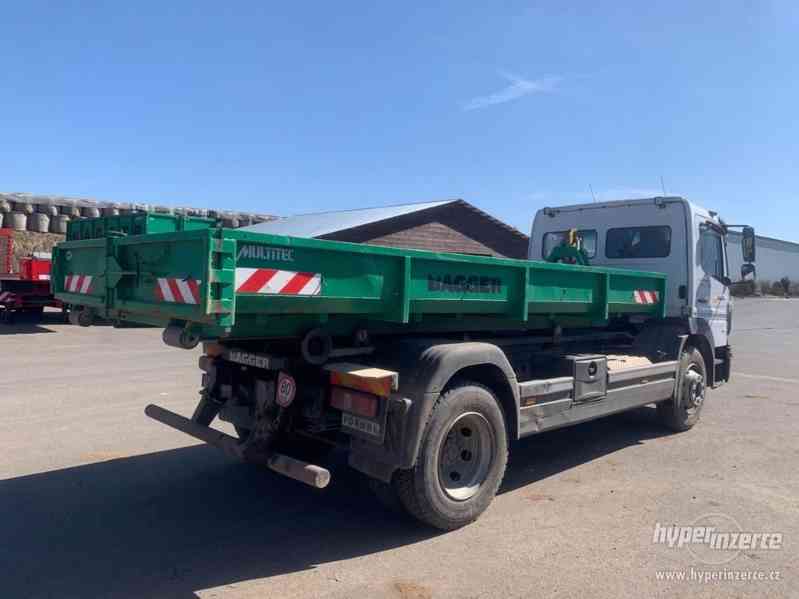 MERCEDES BENZ ATEGO 4x2 - foto 3