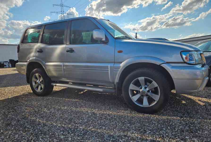 Nissan Terrano 3,0 Di Outdoor 7 míst 113kw - foto 13