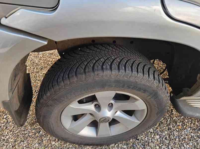 Nissan Terrano 3,0 Di Outdoor 7 míst 113kw - foto 8