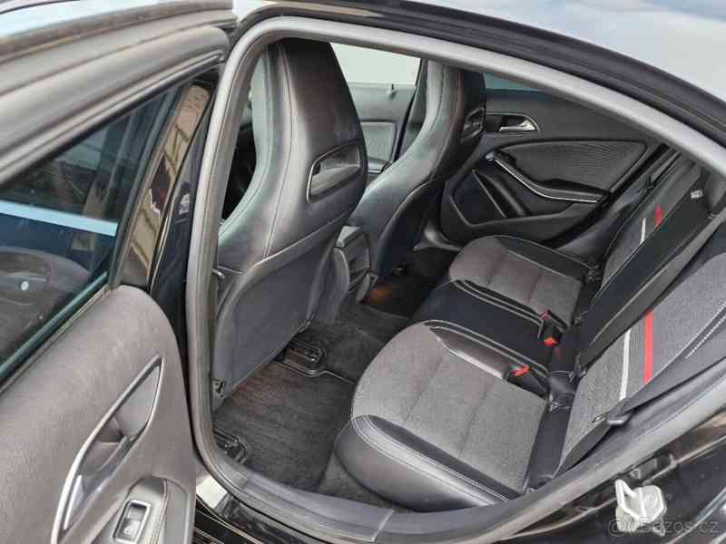 Mercedes-Benz Třídy A 122PS NAVI KŮŽE BIXENONY garáž - foto 13