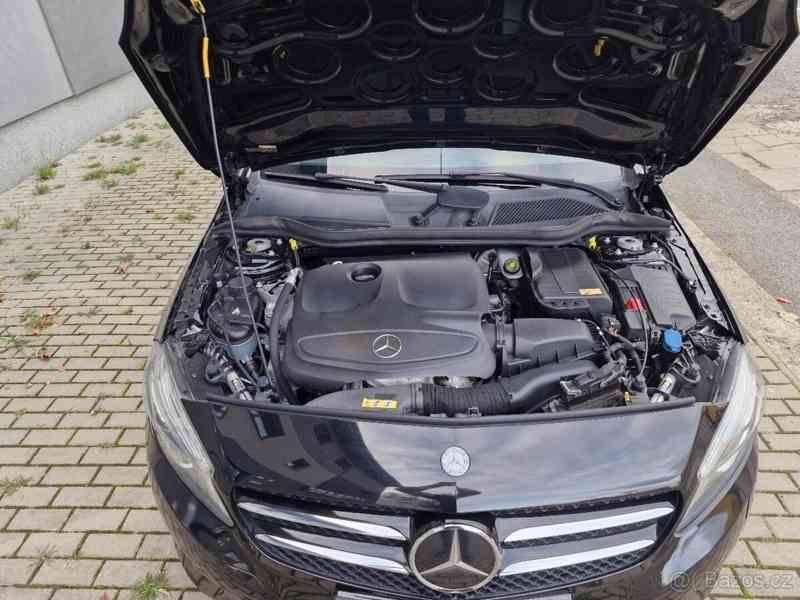 Mercedes-Benz Třídy A 122PS NAVI KŮŽE BIXENONY garáž - foto 11