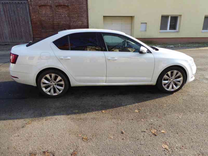 ŠKODA Octavia L&K 2,0 TDI 110 kW DSG, 3064 - foto 6