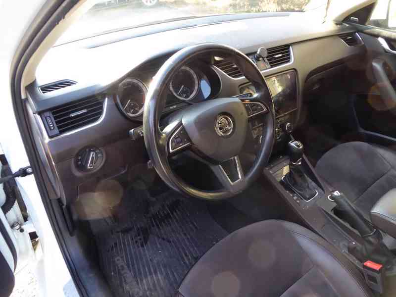ŠKODA Octavia L&K 2,0 TDI 110 kW DSG, 3064 - foto 19