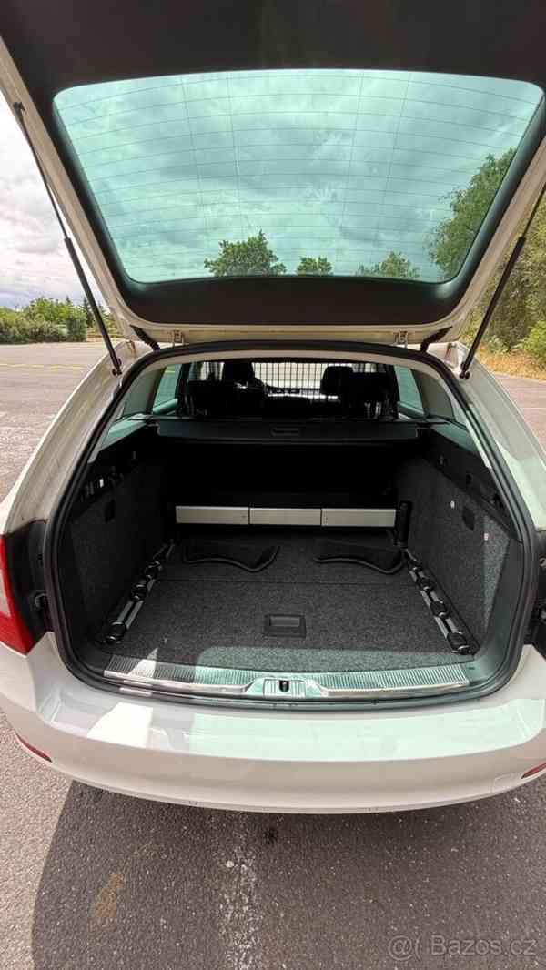 Škoda Superb 2,0 TDi 103kW Ambition - foto 2