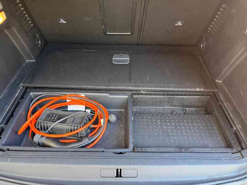 Peugeot 3008, výbava GT, Plug in hybrid, RV 2020 - foto 4