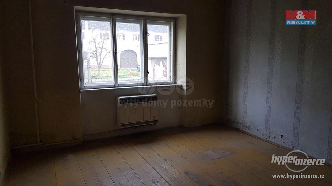 Prodej rodinného domu, 480 m?, Moravičany - foto 7