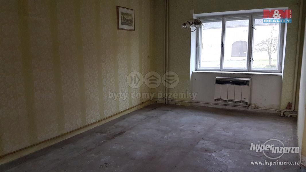 Prodej rodinného domu, 480 m?, Moravičany - foto 8