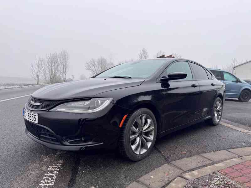 Chrysler 200S Limited 2,4 Multiair 2015 - foto 2