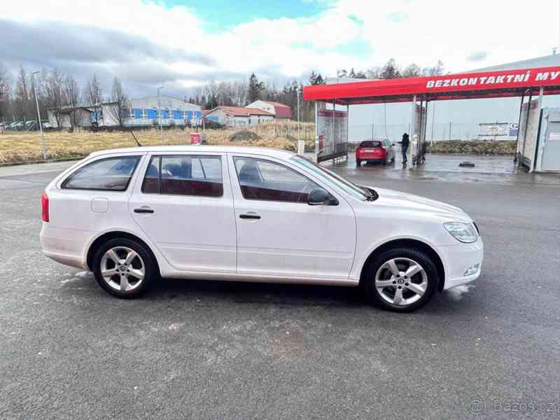 Škoda Octavia 1,6   77kw, r.v. 04.2012 - foto 13