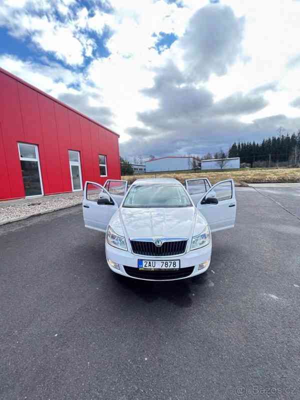 Škoda Octavia 1,6   77kw, r.v. 04.2012 - foto 15