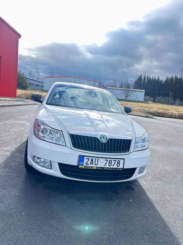 Škoda Octavia 1,6   77kw, r.v. 04.2012 - foto 3