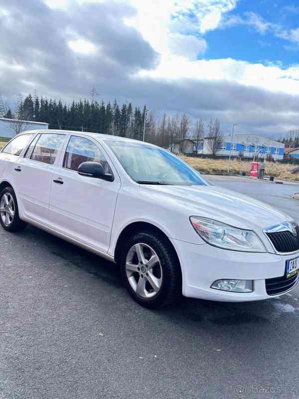 Škoda Octavia 1,6   77kw, r.v. 04.2012 - foto 2