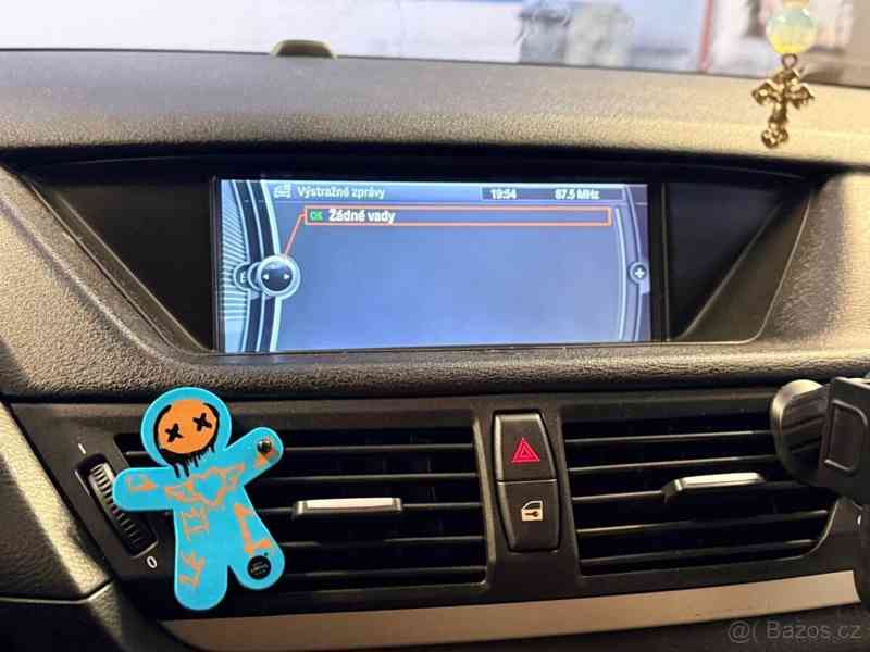 BMW X1 2,0   e84 - foto 13