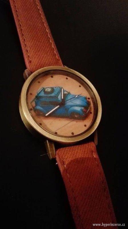 Nové VW hodinky pro fandy Volkswagen Beetle na prodej - foto 3