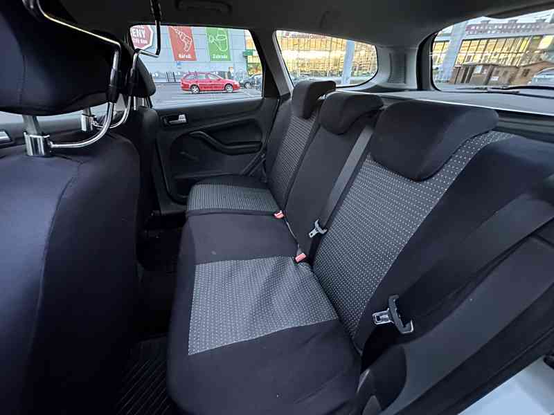 Ford Focus Combi - foto 5