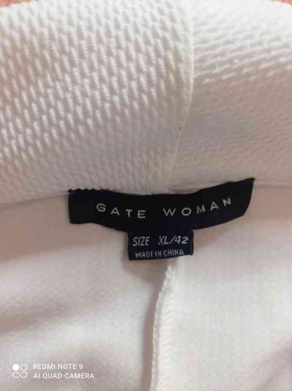 Bílé sako značky GATE - foto 4