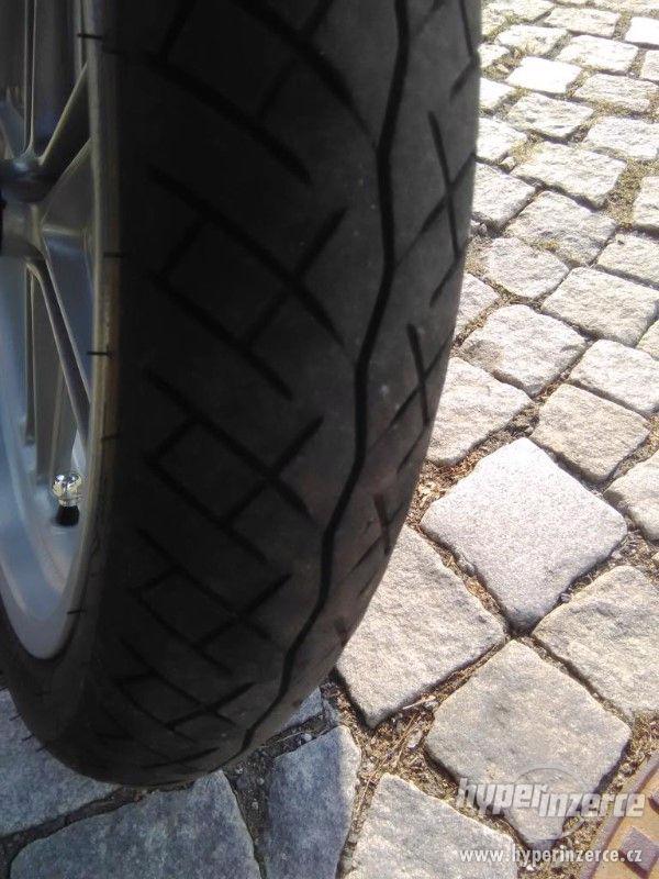 Yamaha YZF-R125 - foto 6
