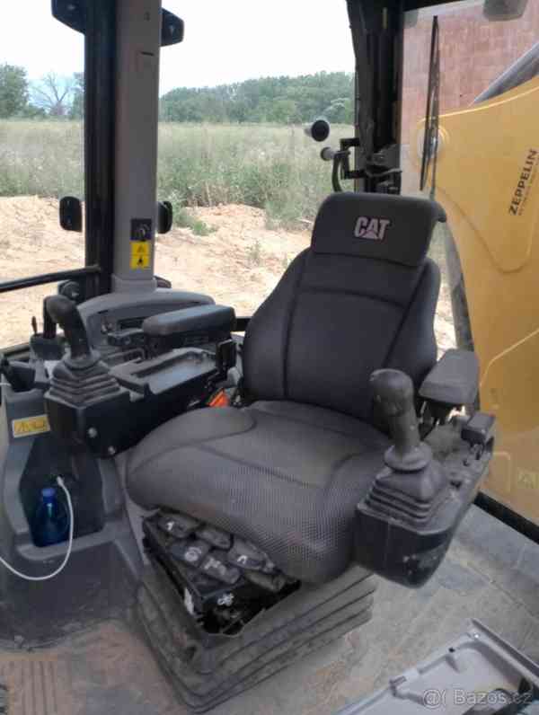 Traktorbagr Caterpillar CAT 432 - foto 4