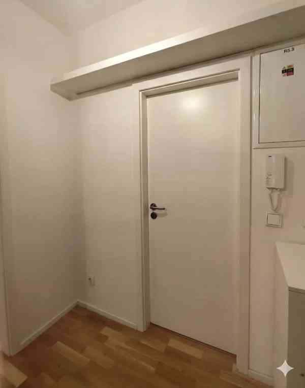 Pronájem bytu 1+kk 36 m² Praha - foto 6